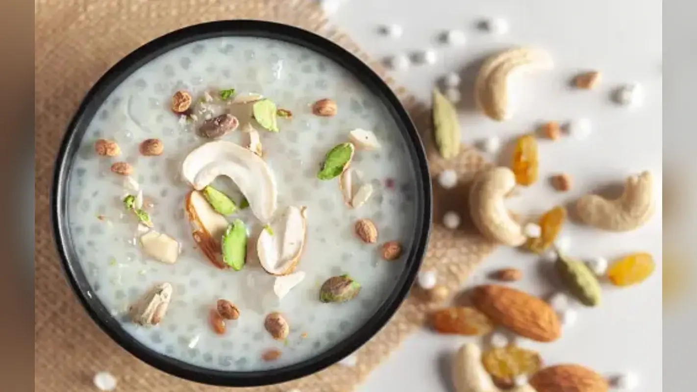 Diwali Special Dessert: इस दिवाली घर पर हो जाएं कुछ मीठा, बनाएं ये स्वादिष्ट और आसान व्यंजन