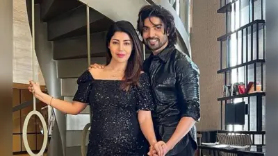 गुरमीत चौधरी और देबिना बनर्जी के घर गूंजी किलकारी, कपल ने फोटो शेयर कर किया बेबी गर्ल का अनाउंसमेंट