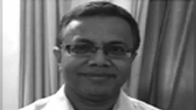 डॉ दीपक प्रसाद ने संभाली निर्वाचन आयुक्त की कुर्सी, उप चुनाव पर हो सकता है निर्णय