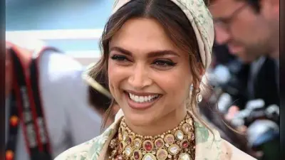 Cannes 2022: जूरी टेबल पर कुछ इस अंदाज में बैठी दिखीं दीपिका पादुकोण, इवेंट से वीडियो LEAK