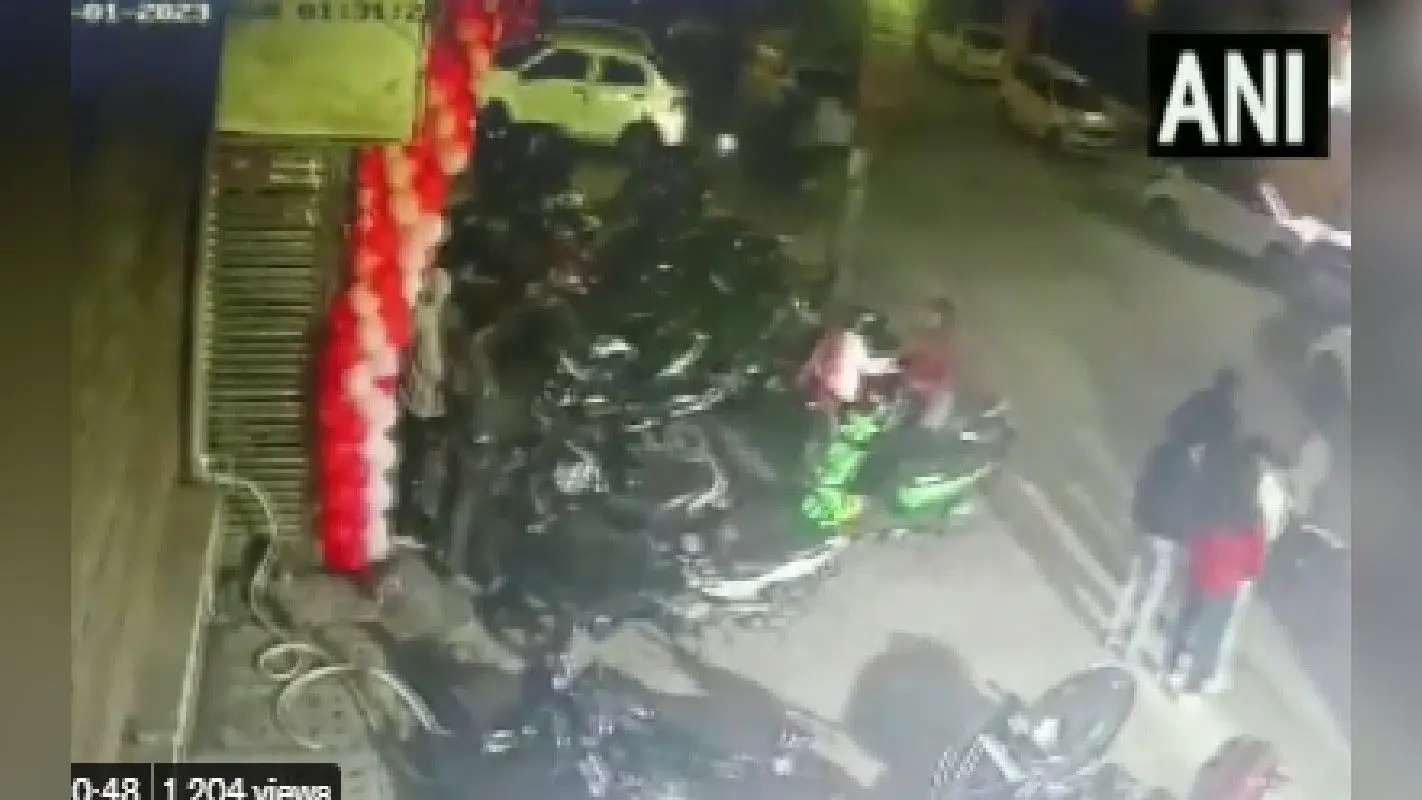 Delhi: कंझावला मौत मामले में नया मोड़, पोस्टमॉर्टम रिपोर्ट में हुआ बड़ा खुलासा