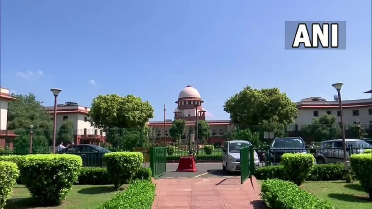 Aam Aadmi Party: ‘आप’ को सुप्रीम कोर्ट से बड़ा झटका, 15 जून तक पार्टी दफ्तर खाली करने का मिला आदेश
