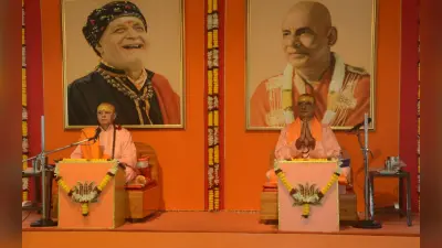 देवघर रिखियापीठ में शतचंडी महायज्ञ पर बोले स्वामी निरंजनानंद- घर में रहकर भी करें देवी मां की आराधना