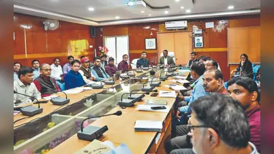 देवघर जिले में निर्वाचन से जुड़े कार्यों की डीसी ने की समीक्षा