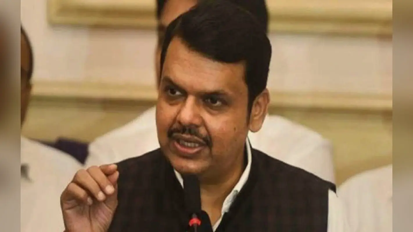 फडणवीस ने राउत पर लगाया आरोप, कहा- बेलगावी में भाजपा का वोट काटने के लिए कांग्रेस के निर्देश पर कर रहे प्रचार