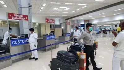 DGCA New Guidelines : हवाई यात्रा करने से पहले जान लें नये नियम, दिशा-निर्देश का उल्लंघन करने पर लग सकता है हमेशा के लिए बैन