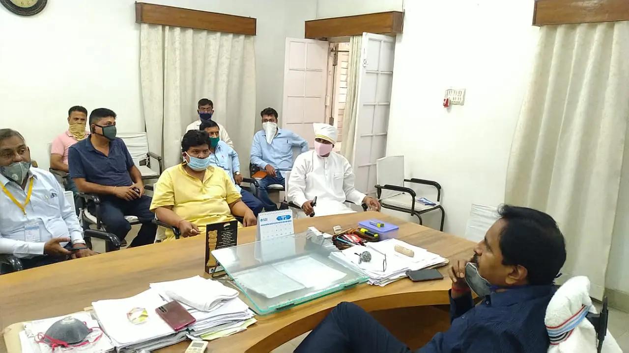 धनबाद में 27 अप्रैल से स्कूलों में ही मिलेंगी किताबें, नहीं खुलेंगी किताब दुकानें
