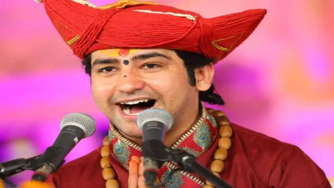 बिहार आ रहे धीरेंद्र शास्त्री, बागेश्वर धाम सरकार के सैकड़ों अनुयायी पहुंचे गयाजी, पितरों का कराएंगे पिंडदान