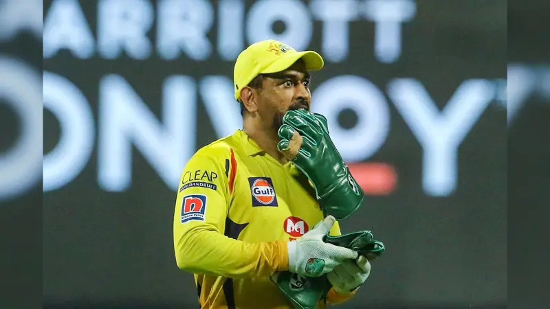 IND vs NZ T20: JSCA स्टेडियम पहुंचा MS Dhoni का क्रेजी फैन, टीम इंडिया को दी जीत की शुभकामनाएं