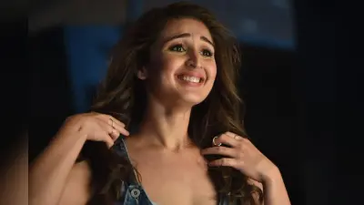 Vaaste Song ने किया 100 करोड़ का आंकड़ा पार, सोशल मीडिया पर सिंगर ध्वनि ने कुछ इस तरह किया रिएक्ट
