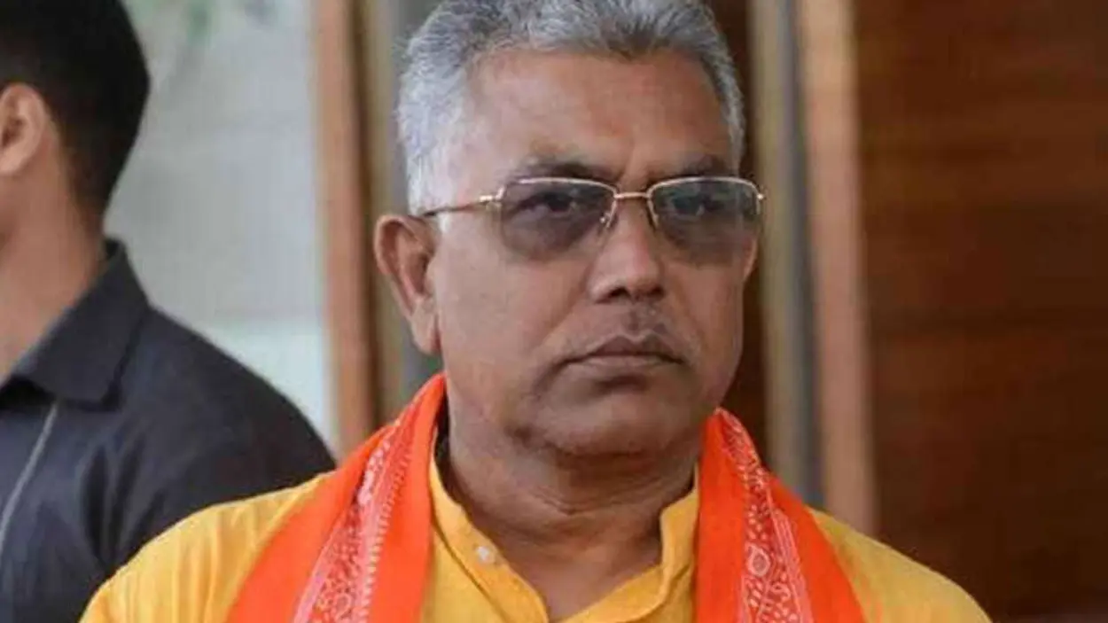 ममता बनर्जी पर टिप्पणी करके खुद कटघरे में खड़े हो गये दिलीप घोष, पार्टी ने भेजा नोटिस