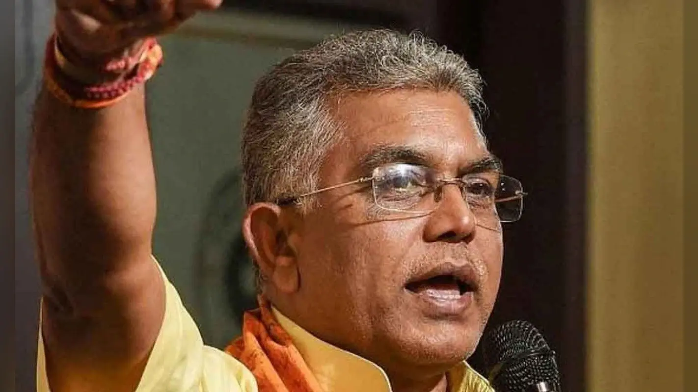 राजनीतिक आतंकवाद पर उतर आयी तृणमूल, मुर्शिदाबाद में हमले के बाद बोले पश्चिम बंगाल भाजपा अध्यक्ष दिलीप घोष
