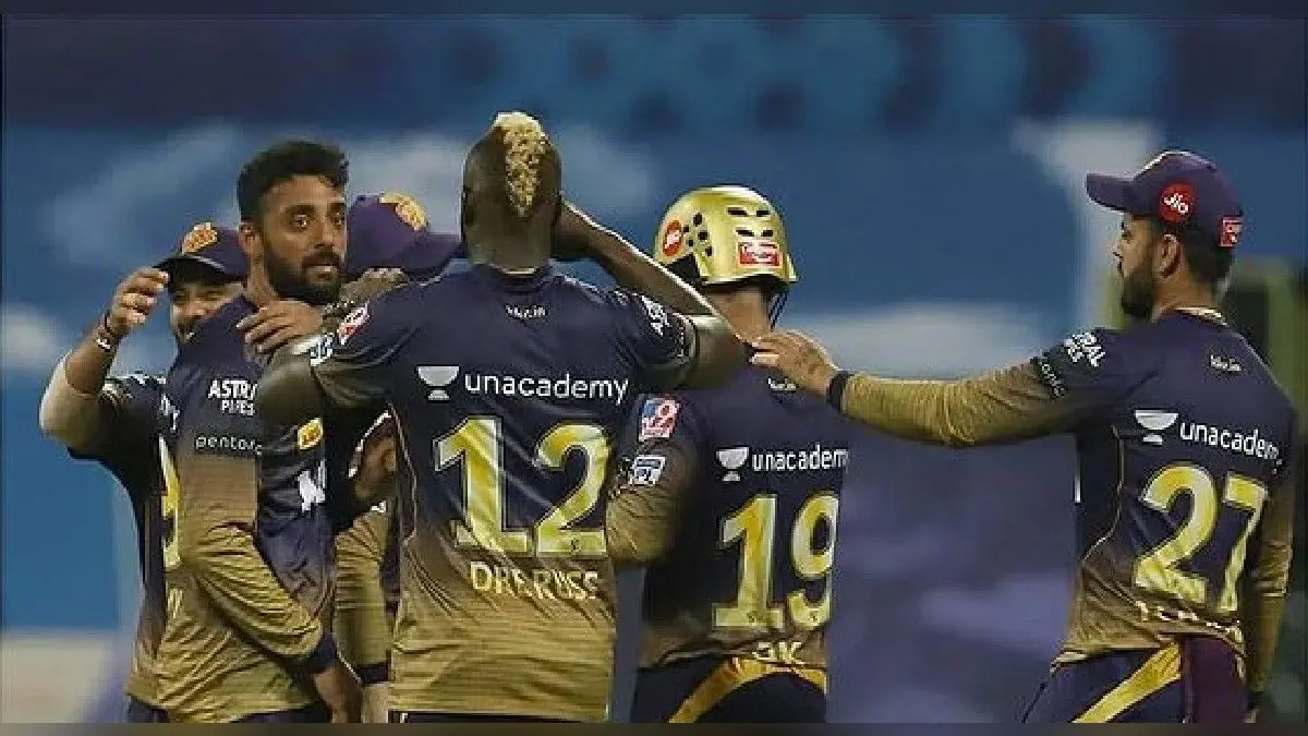 IPL 2021 Points Table: दूसरा फेज शुरू होते ही बदल गयी प्लेऑफ की तसवीर, KKR ने किया बड़ा उलट-फेर