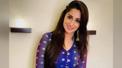 पकौड़े बनाते हुए दीपिका के लिए लिखा स्पेशल मैसेज