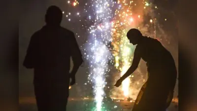 बरेली में दिवाली पर जमकर ‘बरसी लक्ष्मी’, 5 दिन में 1000 करोड़ का कारोबार, सारे रिकॉर्ड हो गए ध्वस्त