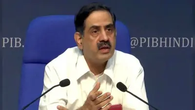 कोरोना वैक्सीन लेने के बाद कितने दिनों तक रहेगा उसका प्रभाव ? जानिए ICMR के डीजी ने क्या बताया
