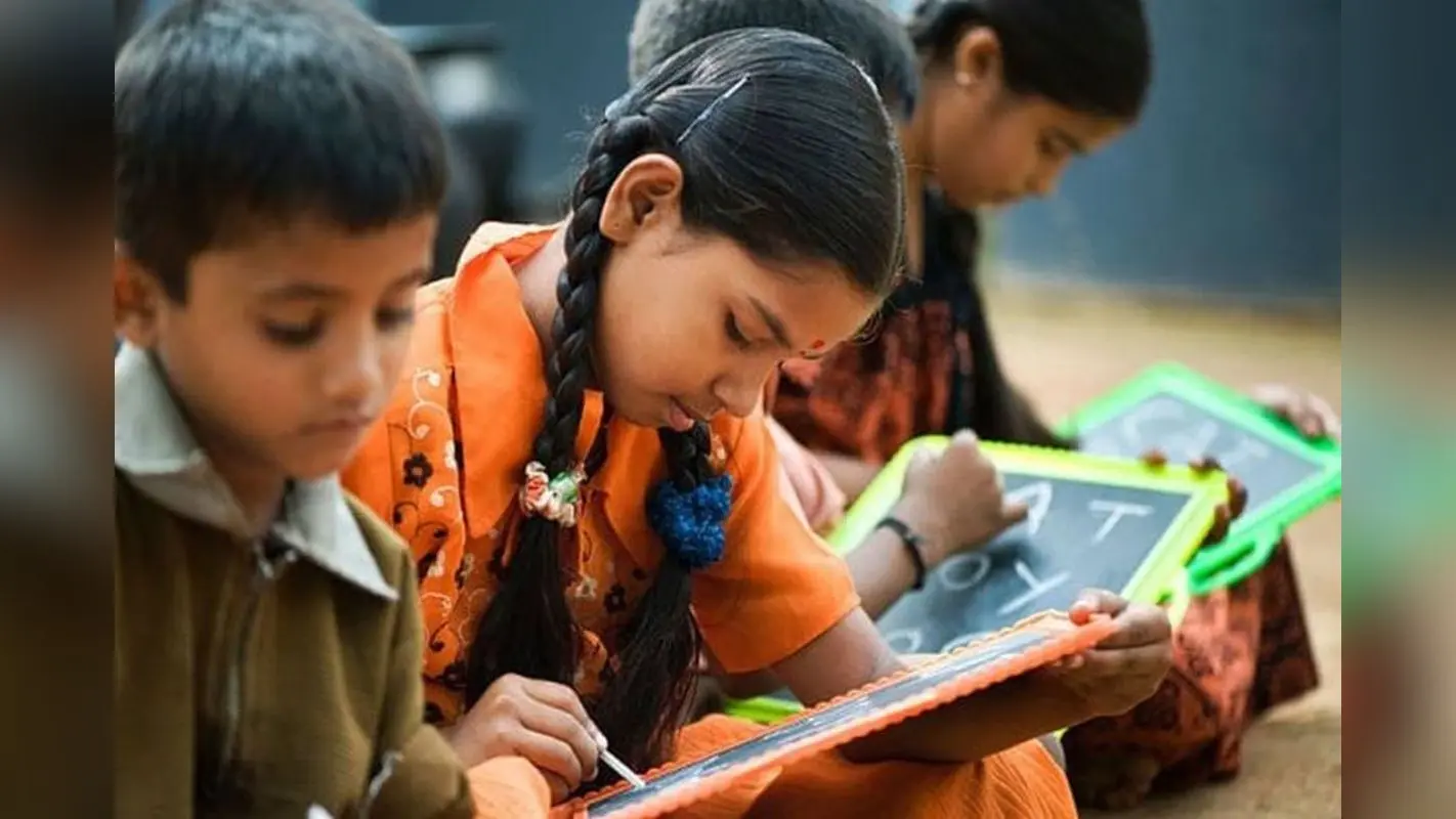ड्रॉपआउट रोकने में पश्चिम बंगाल नंबर वन, तृणमूल कांग्रेस का दावा