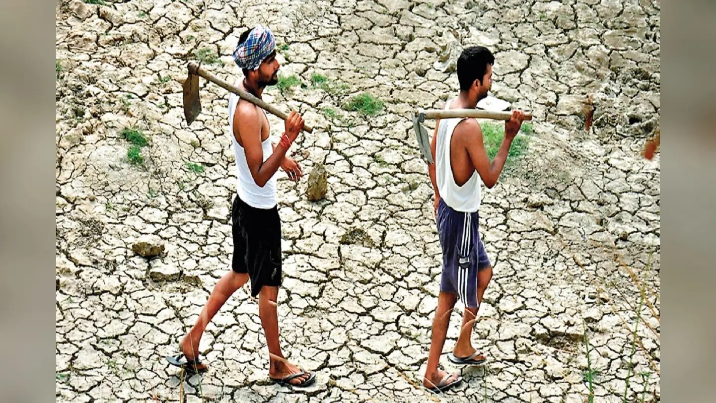Bihar Monsoon: बिहार में हुआ बेवफा मानसून, कई जिलों में सुखाड़ के हालात, जानिए कहां-कितनी कम हुई बारिश