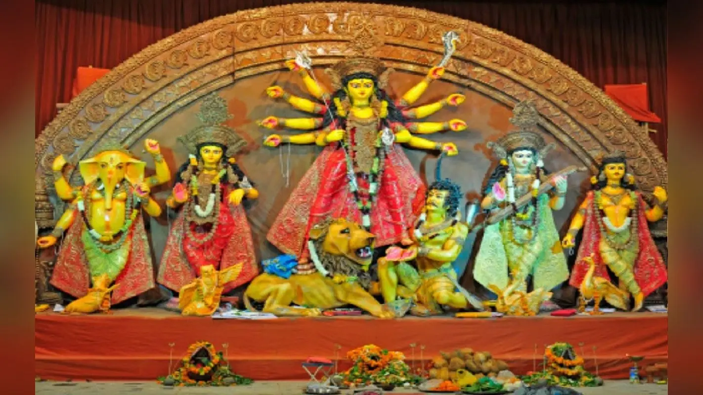 Durga Puja: महाअष्टमी को माता की होगी खोइचा भराई व संधि पूजा, जानें शुभ मुहूर्त व पूजन विधि