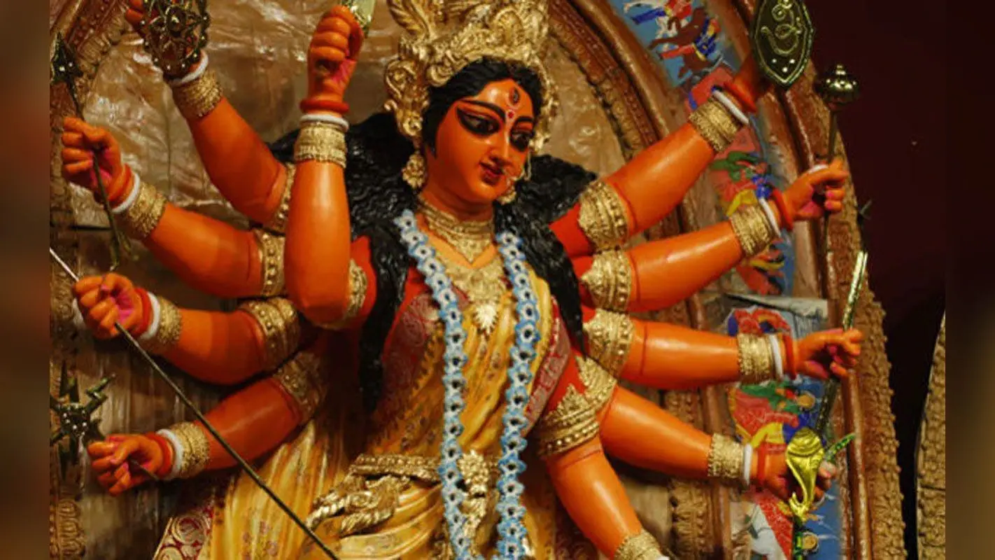 Durga Puja 2023: शारदीय नवरात्र 15 अक्टूबर से, मुहूर्त में करें पूजन, कलश स्थापना का ये है शुभ मुहूर्त