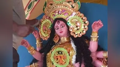 87 साल से दुबे जी के गोला में प्रतिमा स्थापित कर हो रही है मां दुर्गा की पूजा