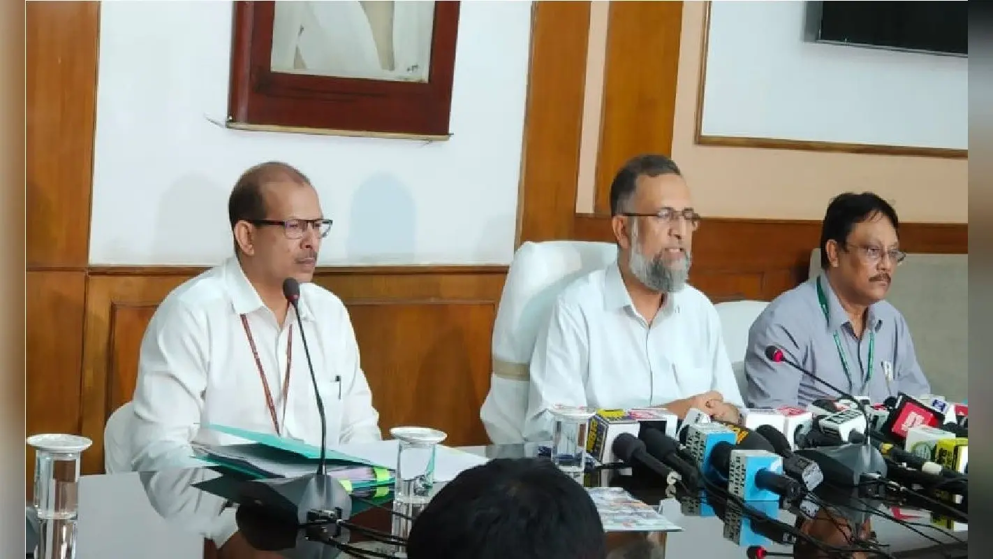 शिक्षक नियुक्ति पर सरकार ने स्पष्ट की स्थिति, मुख्य सचिव ने बताया क्यों हटानी पड़ी बिहार निवासी होने की शर्त