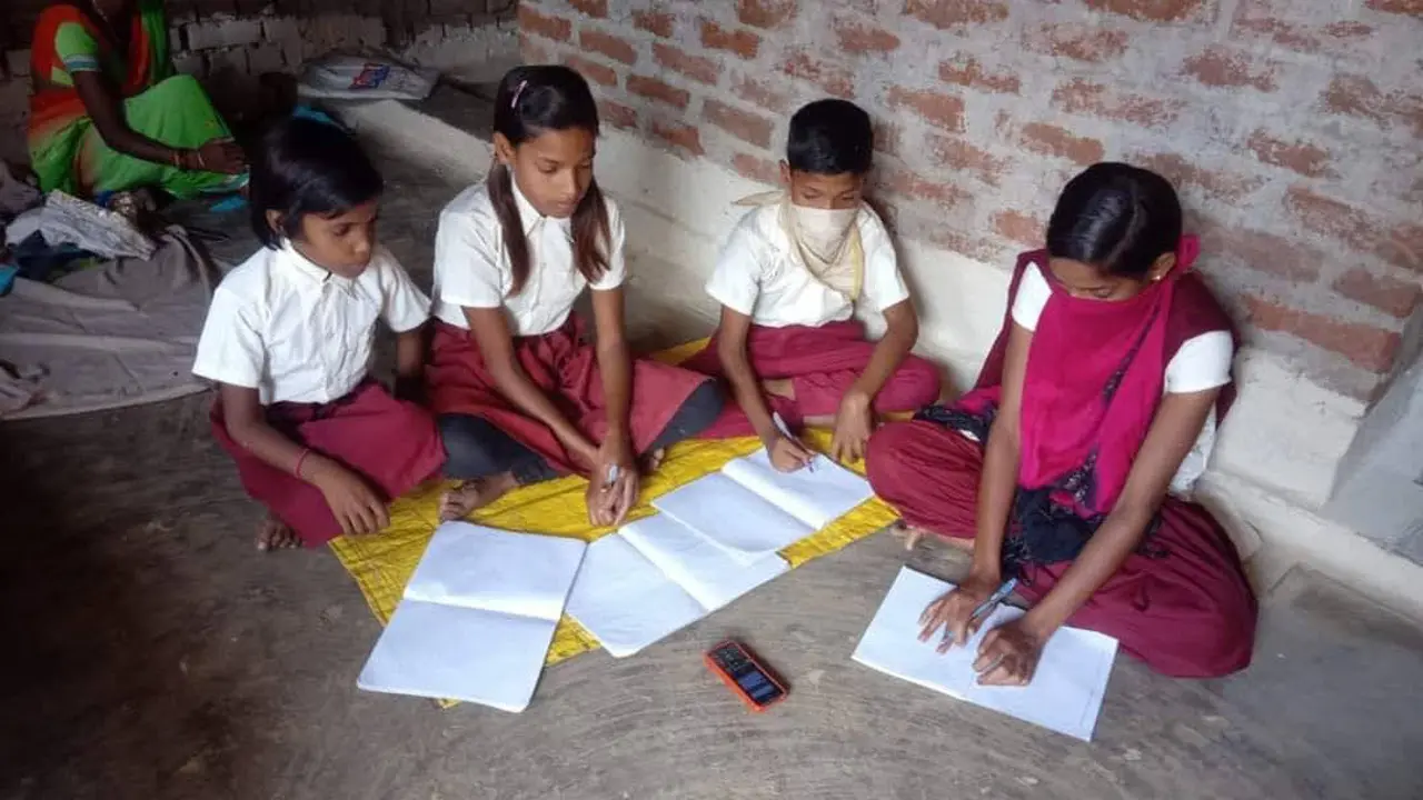 NAS 2021: महामारी ने बच्चों की शिक्षा पर डाला असर, 38 प्रतिशत छात्रों को घर पर पढ़ाई करने में हुई परेशानी