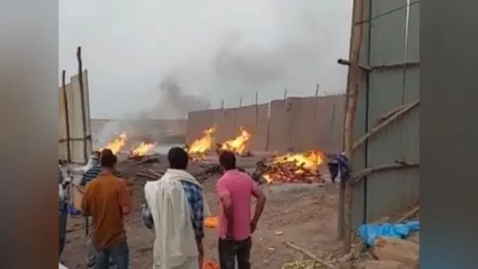 कोरोनाकाल में पटना के श्मशान घाटों पर धधकती रही चिताओं की आग, 50 दिनों के अंदर जले 6000 से अधिक शव
