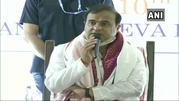 असम के मुख्यमंत्री हिमंत बिस्वा सरमा ने मुस्लिम बुद्धिजीवियों के साथ जनसंख्या विस्फोट पर की चर्चा, जल्दी ही लिया जायेगा कोई बड़ा फैसला…