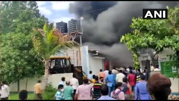 पुणे के कैमिकल फैक्टरी में लगी आग, 18 शव बरामद, प्रधानमंत्री ने की दो-दो लाख रुपये मुआवजे की घोषणा