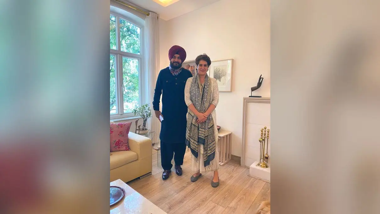प्रियंका से मुलाकात के बाद राहुल गांधी से मिलने पहुंचे नवजोत सिंह सिद्धू , मिलेगी बड़ी जिम्मेदारी