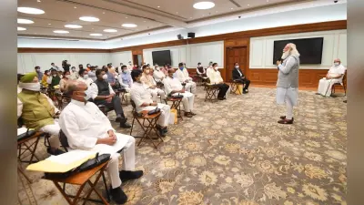 Modi New Cabinet: मोदी कैबिनेट के करोड़पति मंत्रियों में सबसे पहले नंबर पर सिंधिया, जानें सबसे गरीब कौन