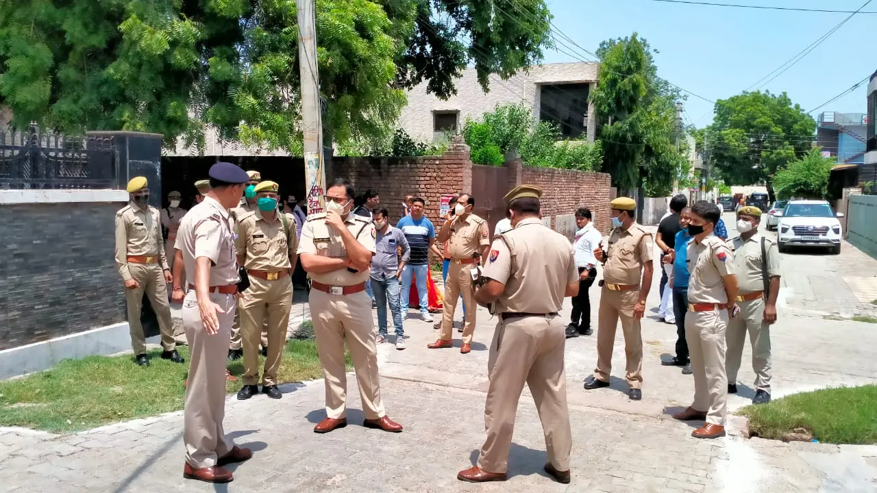 जमुई में बच्चा चोरी की अफवाह पर ग्रामीणों ने एक महिला को बेरहमी से पीटा, पुलिस ने बचाई जान