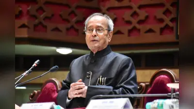 पूर्व राष्ट्रपति प्रणब मुखर्जी की हालत में थोड़ा सुधार, अब भी वेंटिलेटर सपोर्ट पर
