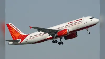 नेपाली नागरिक ने एयर इंडिया के विमान में काटा बवाल, टॉयलेट का दरवाजा भी तोड़ा