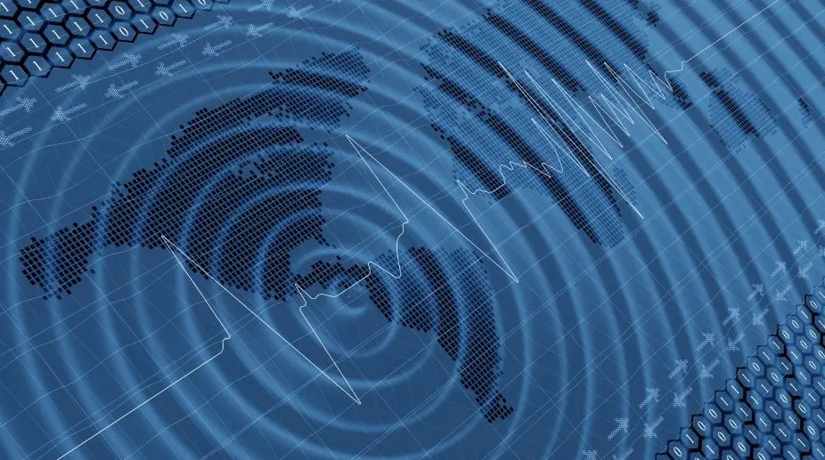 Earthquake in UP : लखनऊ – बरेली सहित यूपी के कई शहरों में भूकंप के झटके महसूस किए गए, हिल गईं ऊंची इमारतें
