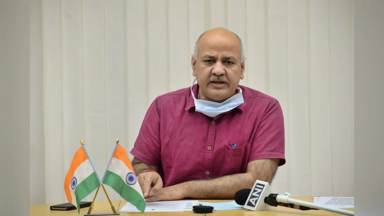 मनीष सिसौदिया ने कहा- कैप्टन अमरिंदर पर चढ़ा भाजपा का रंग, बीजेपी के सीएम की तरह बात कर रहे…