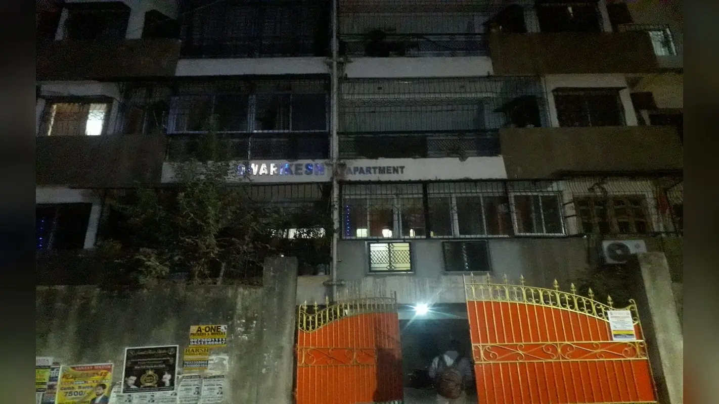 झारखंड: धनकुबेर चीफ इंजीनियर बीरेंद्र राम के बाद अब असिस्टेंट इंजीनियर रामपुकार राम के आवास पर ईडी की रेड