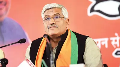 सीएम अशोक गहलोत को ‘राजस्थान में राजनीति का रावण’ बताकर फंसे केंद्रीय मंत्री गजेंद्र सिंह शेखावत!