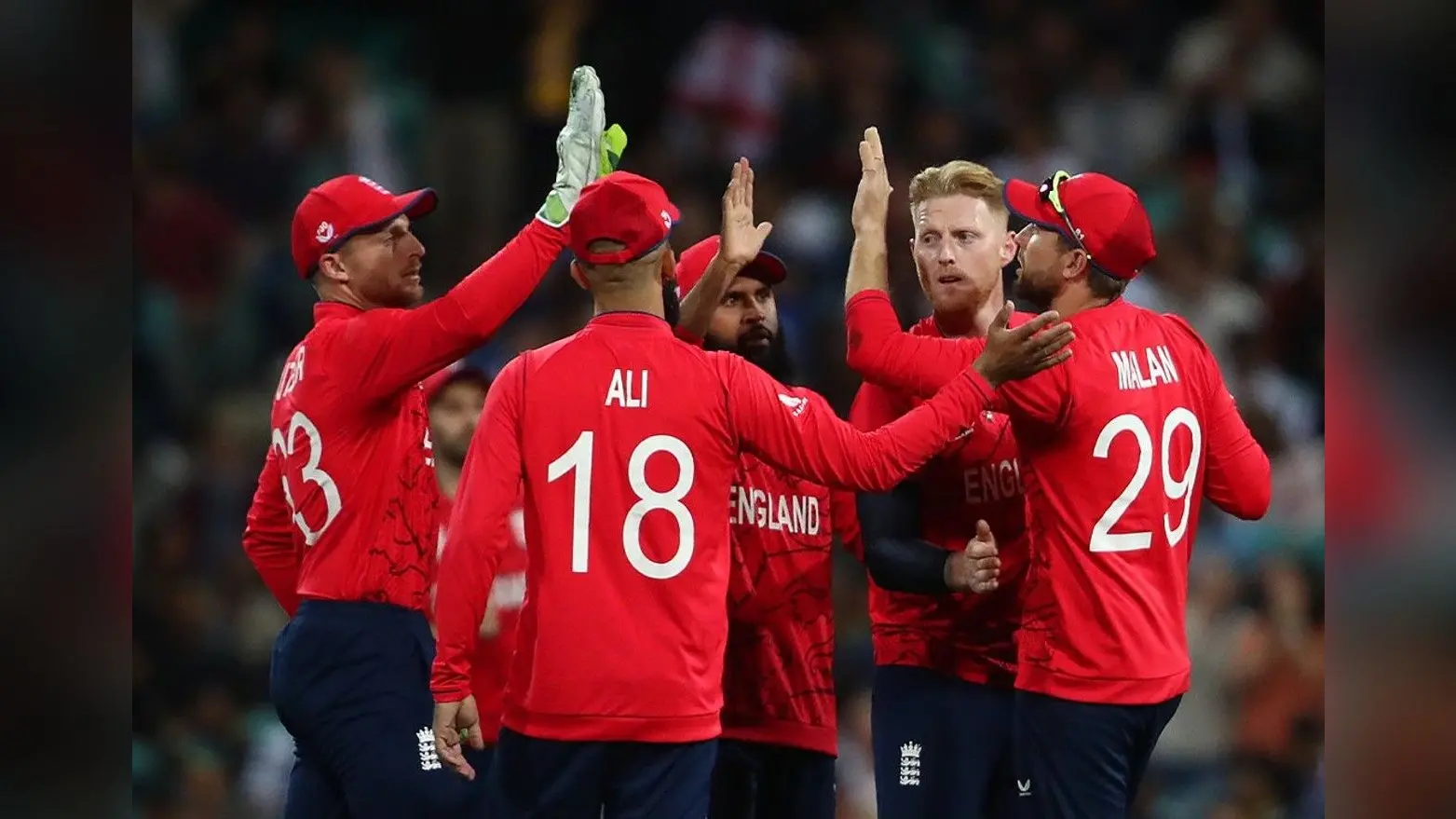 T20 World Cup: भारत के खिलाफ सेमीफाइनल से पहले इंग्लैंड को बड़ा झटका, प्रमुख तेज गेंदबाज चोटिल