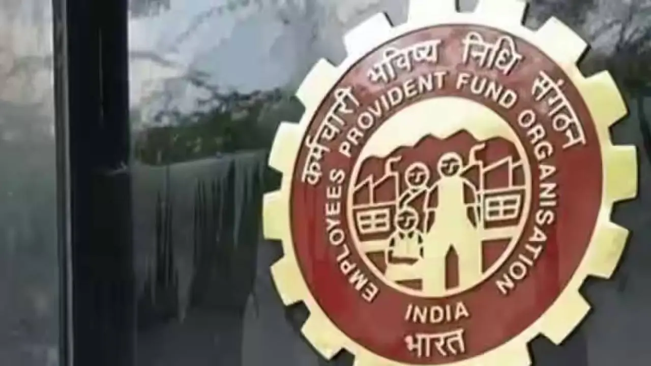 ईपीएफओ ने 2023-24 के लिए कर्मचारी भविष्य निधि पर 8.25 प्रतिशत ब्याज दर तय की