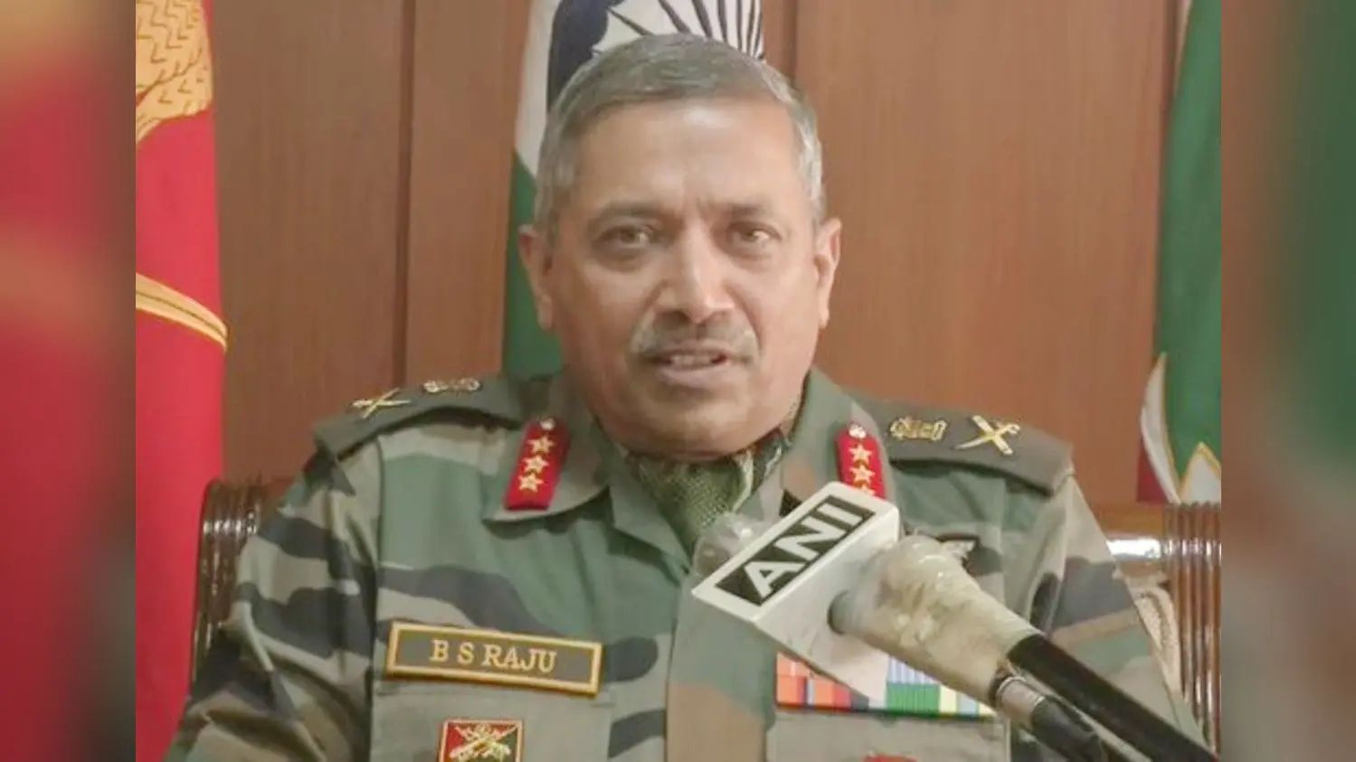 जम्मू-कश्मीर में भटके युवाओं को वापसी का मौका दे रही है सेना, 6 माह में 17 आतंकियों का आत्मसमर्पण