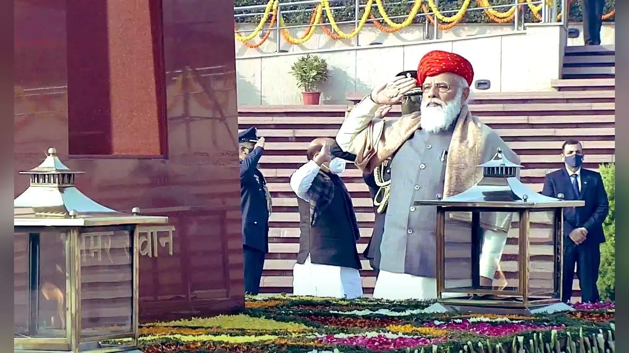 गणतंत्र दिवस पर जामनगर की स्पेशल पगड़ी में दिखे पीएम नरेंद्र मोदी, हर साल रहा है खास लुक