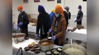 COVID-19 से लड़ रहे अमेरिकियों के लिए सिख समुदाय बना देवदूत, हजारों लोगों को खिला रहा खाना
