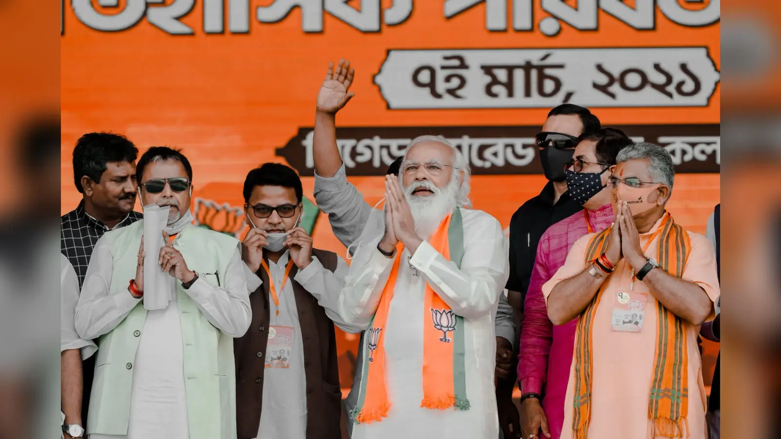 ‘मां, माटी, मानुष’ वाली CM के दिल में ‘ममता’ नहीं, PM मोदी ने पूछा- गरीबों का हक क्यों लूटा दीदी?