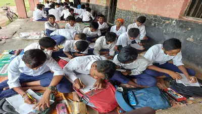 WhatsApp पर वायरल हुई यूपी बोर्ड की हाईस्कूल और इंटरमीडिएट परीक्षा की डेट शीट, आनन-फानन में जारी किया गया अलर्ट…!
