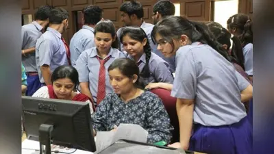 CBSE Board Exam 2024: कक्षा 10वीं और 12वीं के प्रैक्टिकल के लिए एसओपी और दिशा-निर्देश जारी, यहां करें चेक