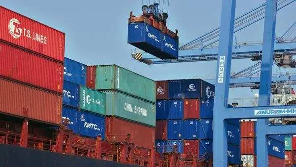 Export Import Management : बनाएं एक्सपोर्ट-इंपोर्ट मैनेजमेंट में उज्ज्वल भविष्य