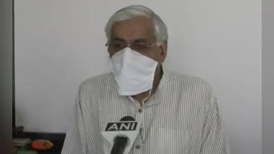 Chhattisgarh Corona Update: मुर्दा घर में शवों को रखने की जगह नहीं, स्वास्थ्य मंत्री बोले हमारा काम मरीजों के इलाज की व्यवस्था करना