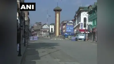 जम्मू-कश्मीर में आज मनाई जा रही है ईद, लॉकडाउन के बीच ऐसा मन रहा है त्योहार
